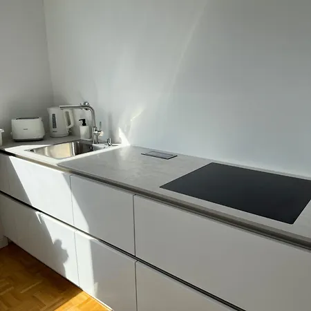 Apartment Bright *